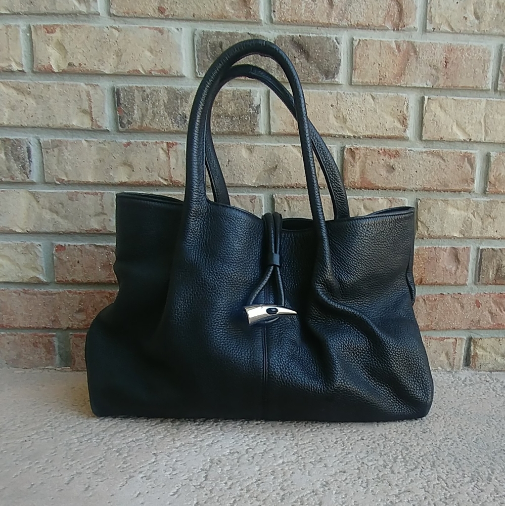Authentic BURBERRY Leather Tote w Horn Toggle and Nova Check